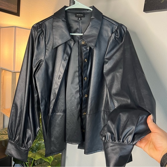 Faux leather button down blouse medium - Picture 4 of 7